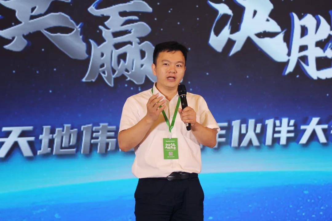 3-210HPS941614 008PG国际(中国区)-官方网站